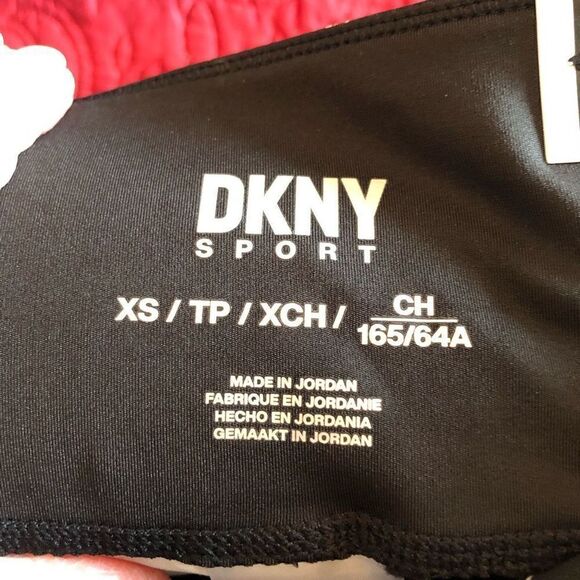 DKNY SPORT - NWT - L Sz XS High-Waist Logo Cycling Shorts. Slim Fit w/Pockets - Picture 11 of 16